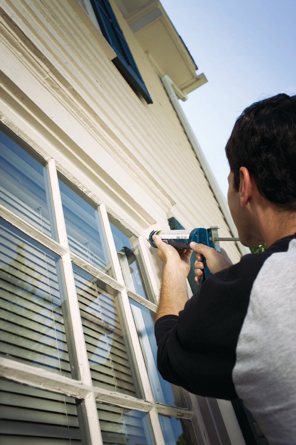 Save Energy by Caulking Windows